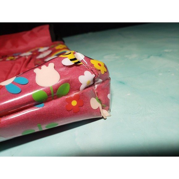 Hello Kitty Sanrio Girls Crossbody Messenger Bag Pink Rainbow GUC Strap - Picture 7 of 11